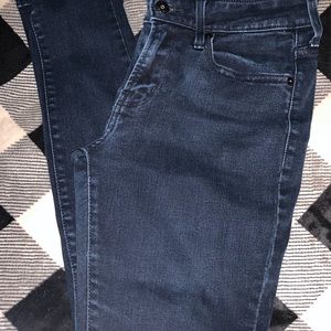 Levi’s legging Jeans!
